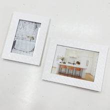 Load image into Gallery viewer, WHITE SPLASH FRAME