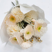 Load image into Gallery viewer, EVERLASTING BOUQUET