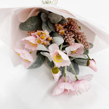 Load image into Gallery viewer, EVERLASTING BOUQUET