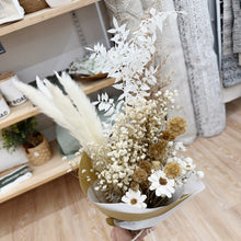 Load image into Gallery viewer, DRIED AFRICAN DAISY - WHITE