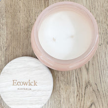 Load image into Gallery viewer, SOY CANDLE - CHAMPAGNE TOAST