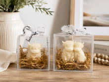Load image into Gallery viewer, Highland Cow Sculpture Candle in GIft Box