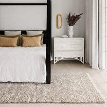 Load image into Gallery viewer, Clove Rug