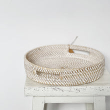 Load image into Gallery viewer, Rattan Round Tray