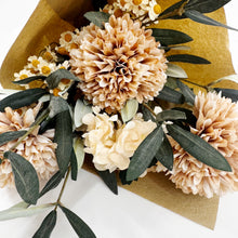 Load image into Gallery viewer, EVERLASTING BOUQUET