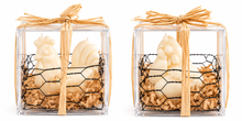 Load image into Gallery viewer, Gift Boxed Rooster Candle