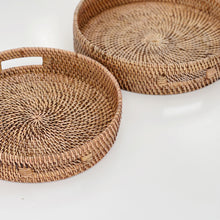 Load image into Gallery viewer, ROUND RATTAN TRAY