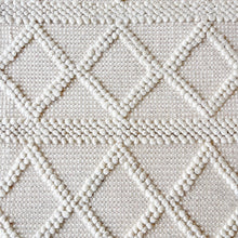 Load image into Gallery viewer, EVIE RUG 200 x 300cm - WHITE