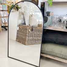 Load image into Gallery viewer, STELLA ARCH MIRROR - BLACK