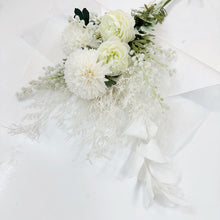 Load image into Gallery viewer, EVERLASTING BOUQUET
