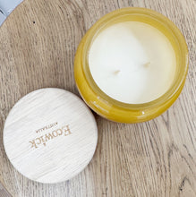 Load image into Gallery viewer, SOY CANDLE - PINEAPPLE MANGO
