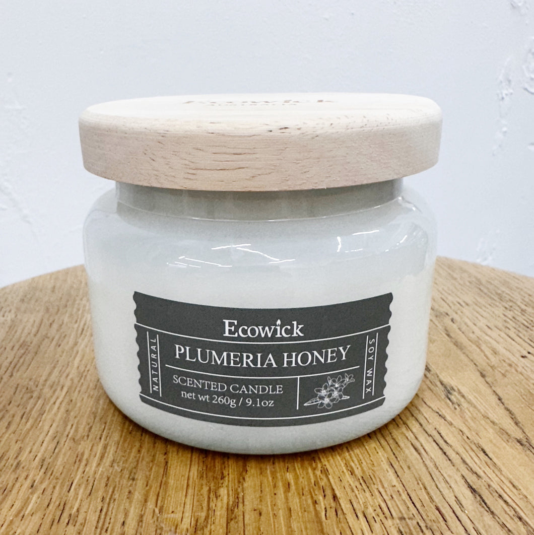 SOY CANDLE - PLUMERIA HONEY