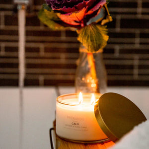 MEERABOO GOLD LID CANDLE - CALM