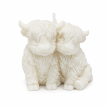 Load image into Gallery viewer, Highland Cow Sculpture Candle
