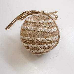 JUTE BAUBLE