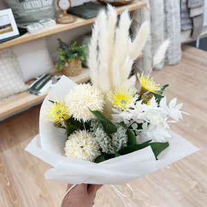 EVERLASTING BOUQUET