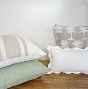 LINEN SCALLOPED CUSHION - WHITE
