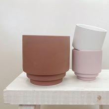 Load image into Gallery viewer, TILLY PLANTER

