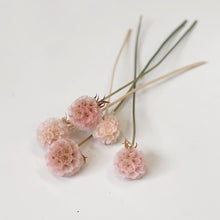 Load image into Gallery viewer, PINK SCABIOSA STEM
