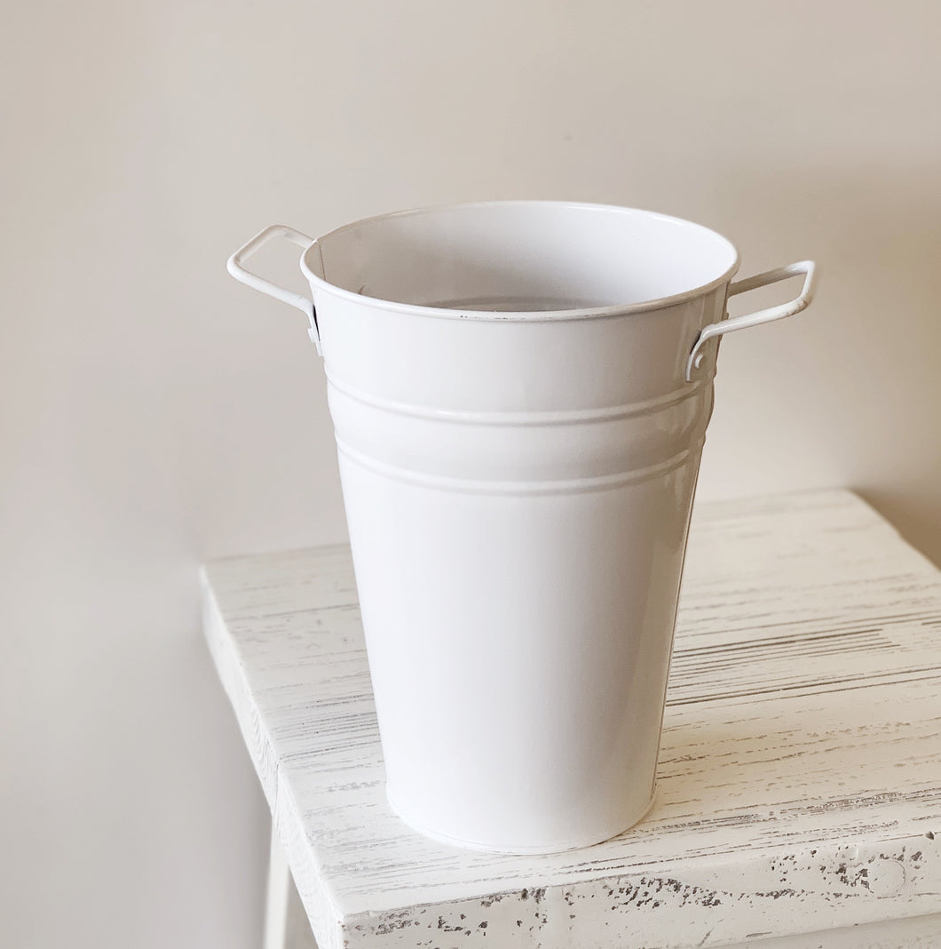 WHITE METAL BUCKET - SMALL