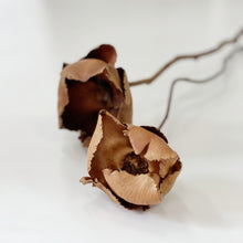 Load image into Gallery viewer, WOOD FLOWER
