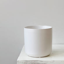 Load image into Gallery viewer, MATTE PLANTER - WHITE

