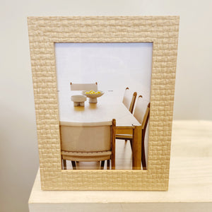 TALAKI FRAME