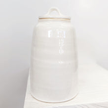 Load image into Gallery viewer, WHITE CERAMIC JAR
