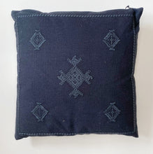 Load image into Gallery viewer, INNEZ CUSHION - CHARCOAL
