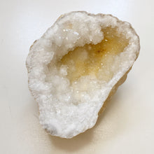 Load image into Gallery viewer, CLEAR QUARTZ GEODE
