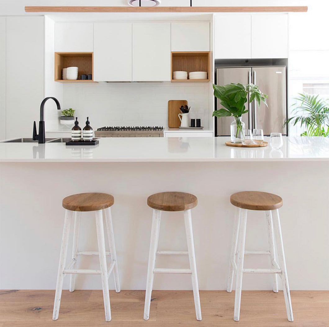 TIFFANY OAK STOOL