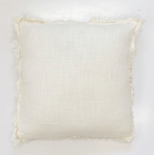 Load image into Gallery viewer, RIPLEY CUSHION - OFF WHITE
